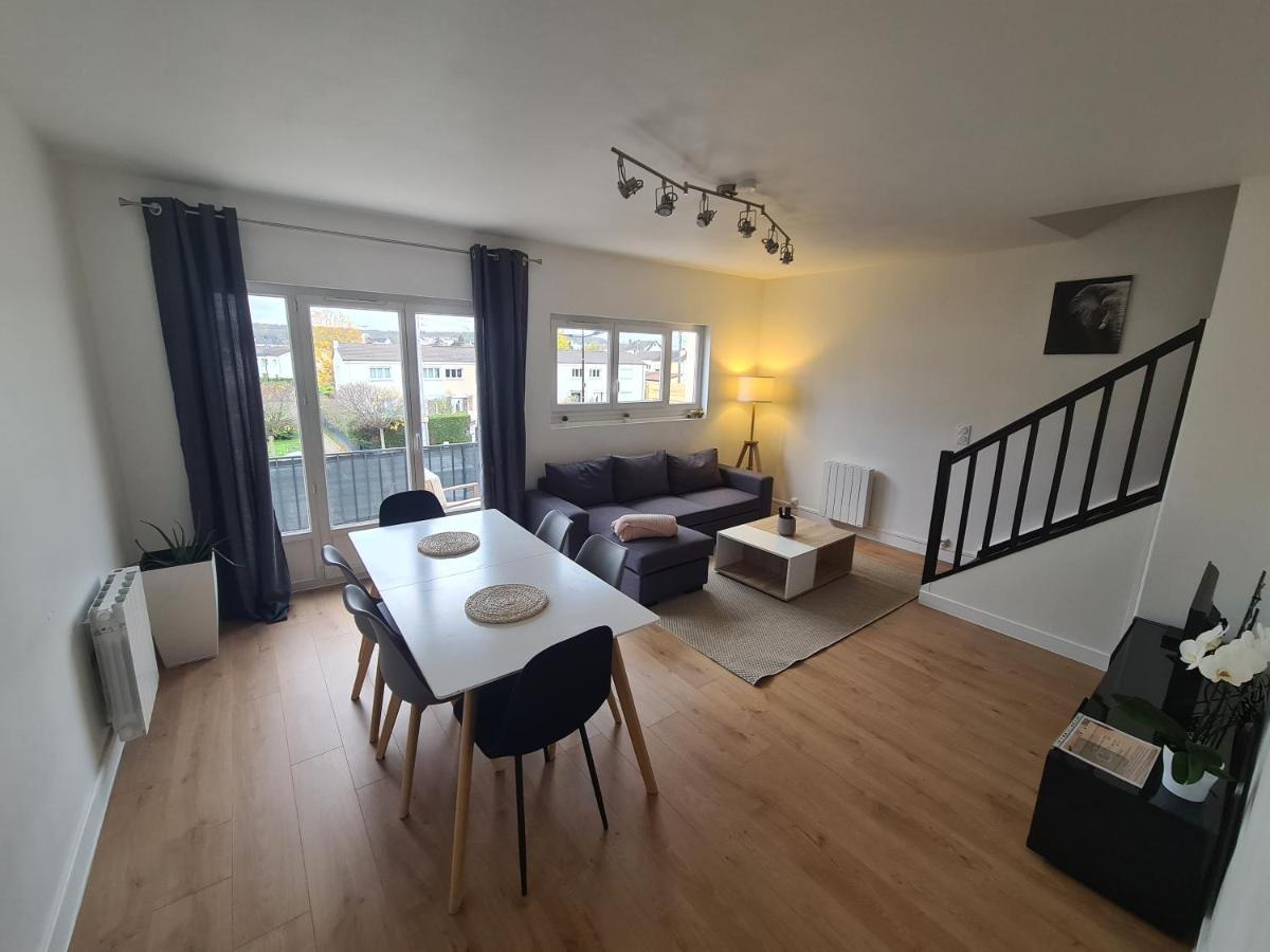 Duplex Familial Proche Gare Et Hyper Centre Ville Villepreux Exterior foto